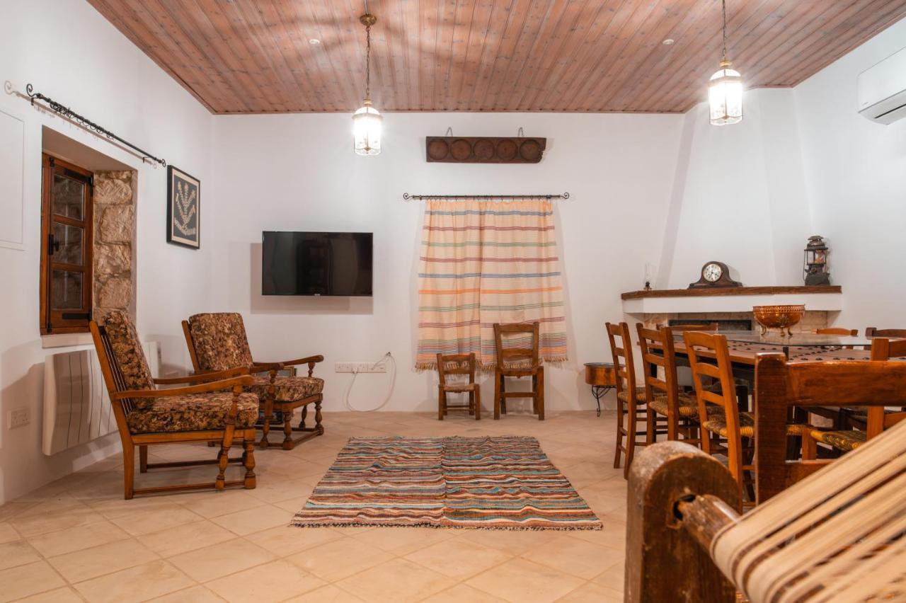 Droshia Traditional Homes, Coco-Mat Full Experience Dhrousha Extérieur photo